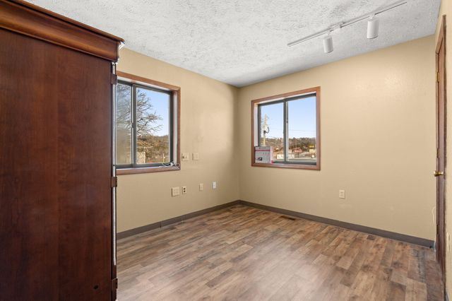 1 Woodland Avenue, Kimberling City, MO 65686