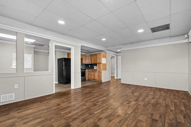 1 Woodland Avenue, Kimberling City, MO 65686