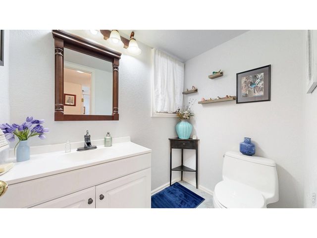 809 Courtenay Cir, Fort Collins, CO 80525