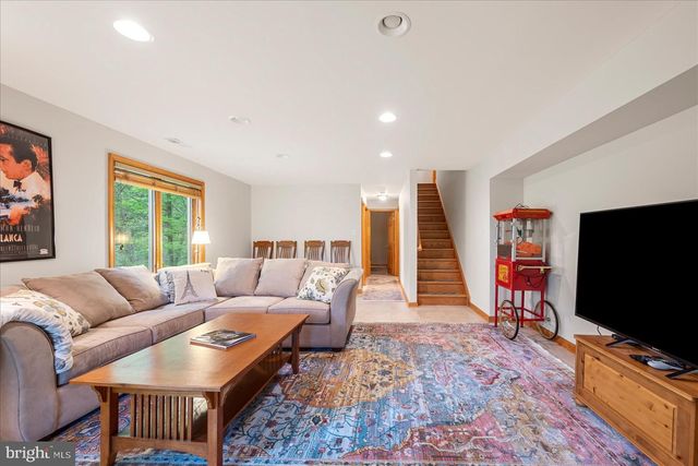 218 NELSON WAY, Basye, VA 22810