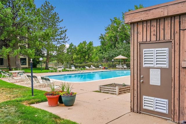 2525 S Dayton Way 1608, Denver, CO 80231