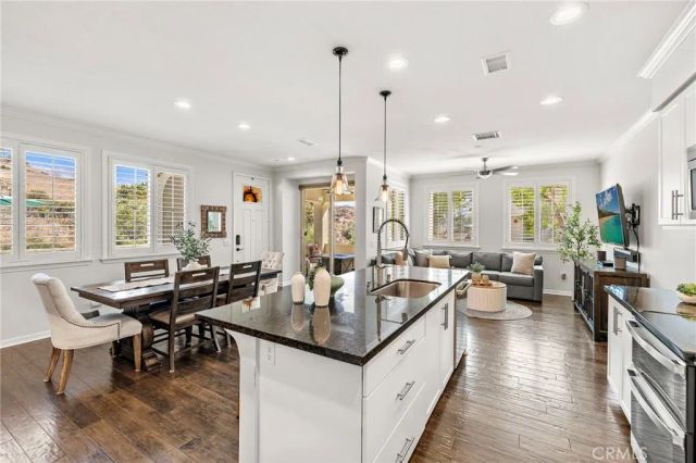 41 Adelfa Street, Rancho Mission Viejo, CA 92694