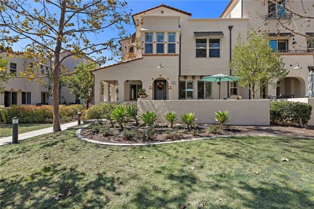 41 Adelfa Street, Rancho Mission Viejo, CA 92694