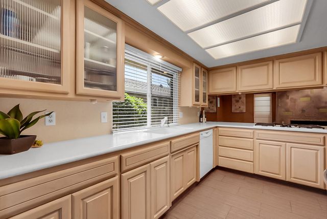 1109 Springcreek Dr, Modesto, CA 95355