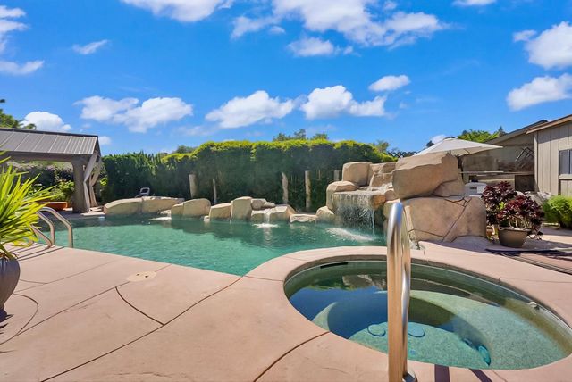 1109 Springcreek Dr, Modesto, CA 95355