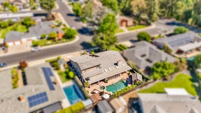 1109 Springcreek Dr, Modesto, CA 95355