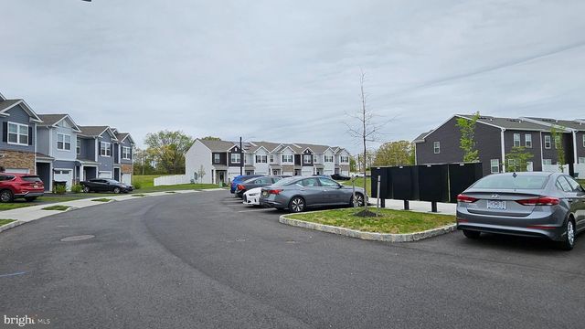 50 PEREGRINE WAY, Burlington, NJ 08016