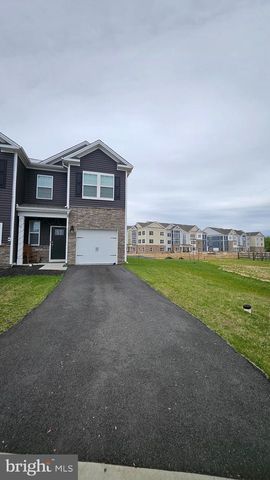 50 PEREGRINE WAY, Burlington, NJ 08016