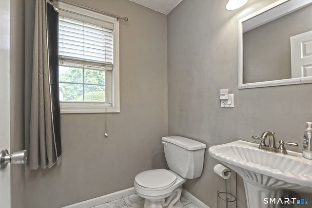 6 Francis Street, Waterbury, CT 06708