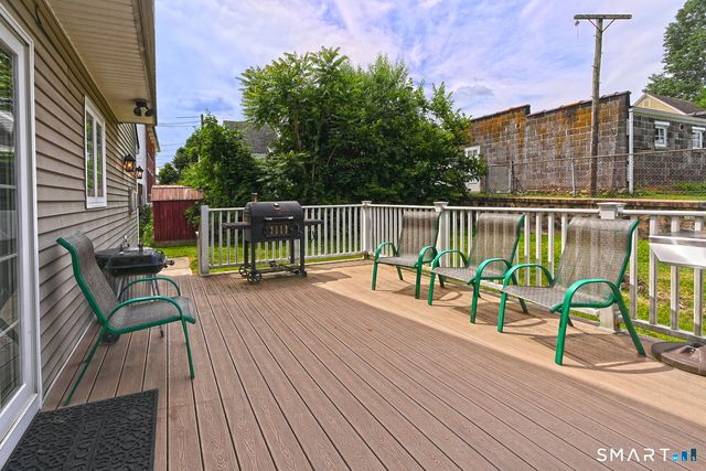 6 Francis Street, Waterbury, CT 06708