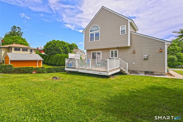 6 Francis Street, Waterbury, CT 06708