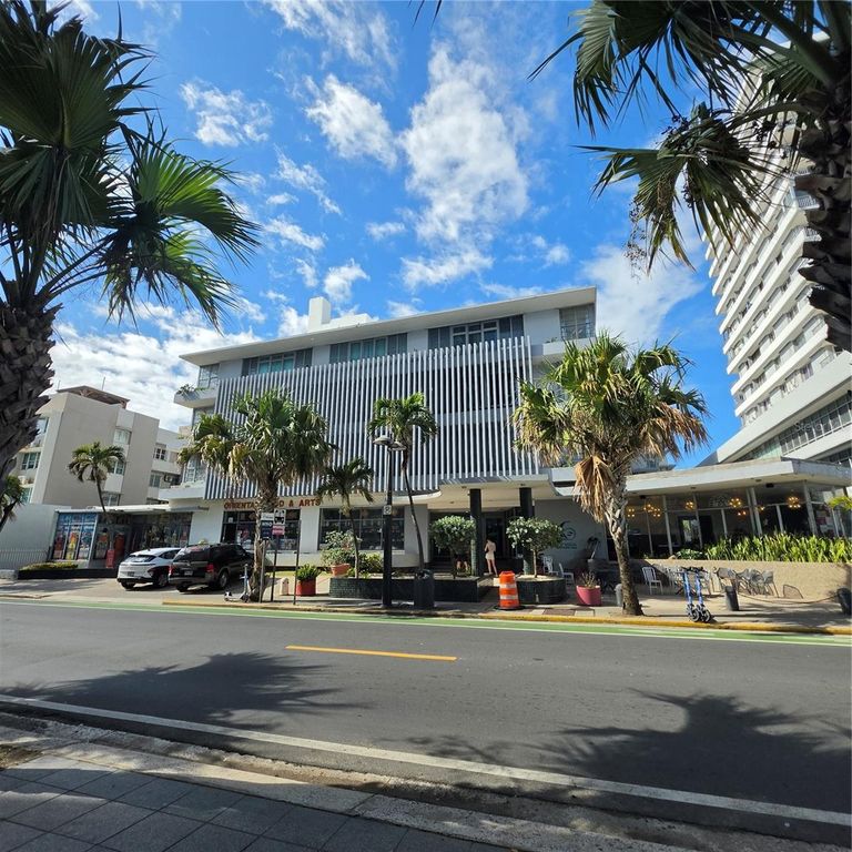 AVE. ASHFORD COND. LA RADA 13, San Juan, PR 00907