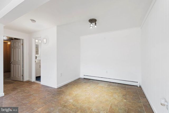 13421 HILLENDALE DR, Woodbridge, VA 22193