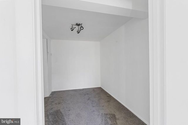 13421 HILLENDALE DR, Woodbridge, VA 22193