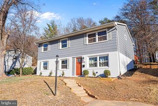 13421 HILLENDALE DR, Woodbridge, VA 22193