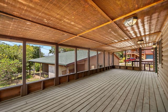 200 Big Bear Boulevard, Hollister, MO 65672