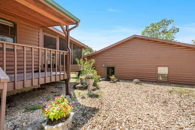 200 Big Bear Boulevard, Hollister, MO 65672