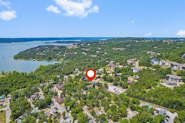 200 Big Bear Boulevard, Hollister, MO 65672