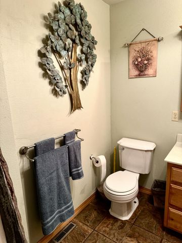 200 Big Bear Boulevard, Hollister, MO 65672