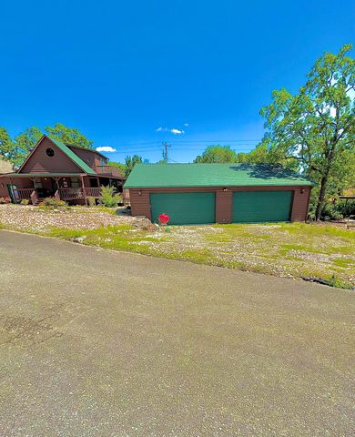 200 Big Bear Boulevard, Hollister, MO 65672