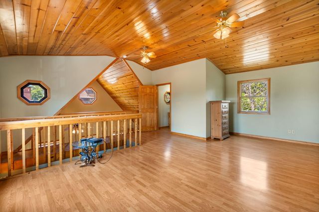 200 Big Bear Boulevard, Hollister, MO 65672