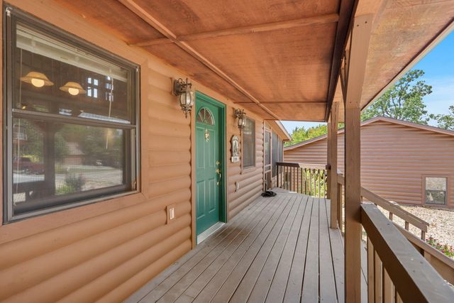 200 Big Bear Boulevard, Hollister, MO 65672