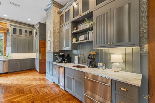 1335 Broad St., Columbia, MS 39429