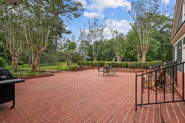 1335 Broad St., Columbia, MS 39429