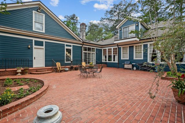 1335 Broad St., Columbia, MS 39429