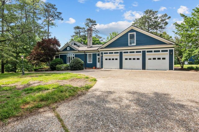 1335 Broad St., Columbia, MS 39429