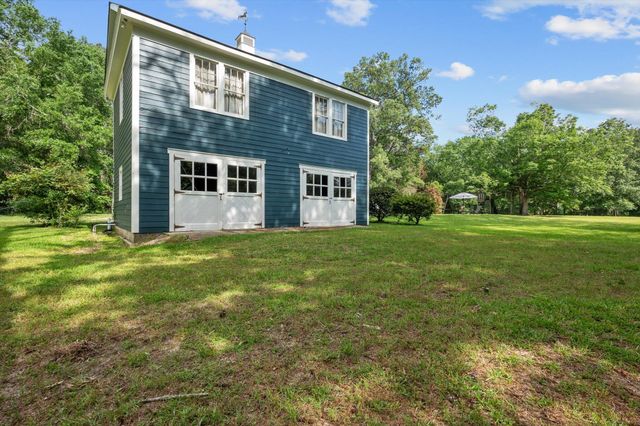 1335 Broad St., Columbia, MS 39429