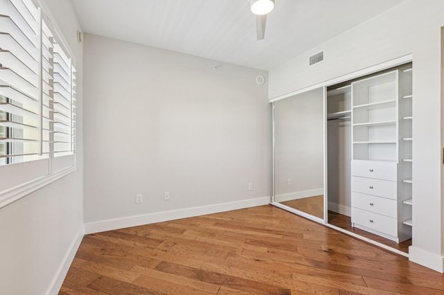 2640 Lake Shore Drive 1510, Riviera Beach, FL 33404