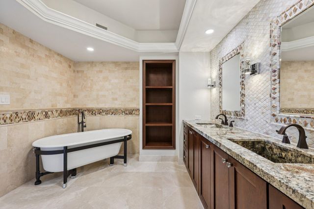 2640 Lake Shore Drive 1510, Riviera Beach, FL 33404