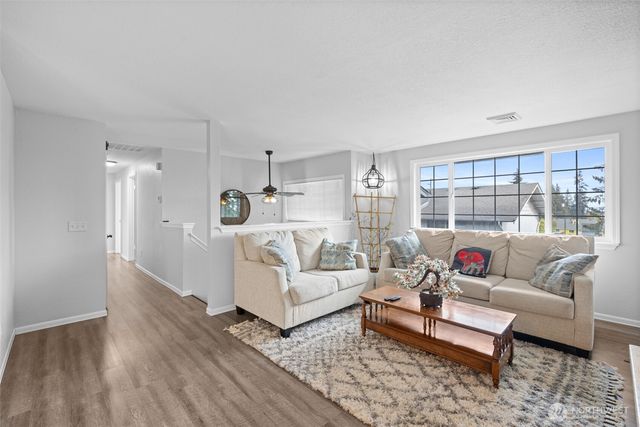 1507 S B Street, Port Angeles, WA 98363