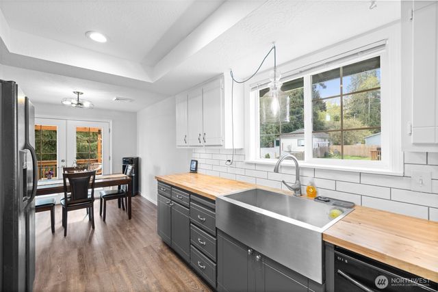 1507 S B Street, Port Angeles, WA 98363