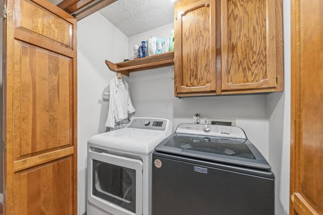 2862 Hillcrest Dr, Centerville, TN 37033