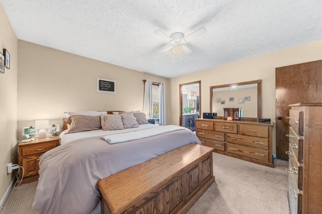 2862 Hillcrest Dr, Centerville, TN 37033