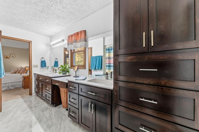 2862 Hillcrest Dr, Centerville, TN 37033