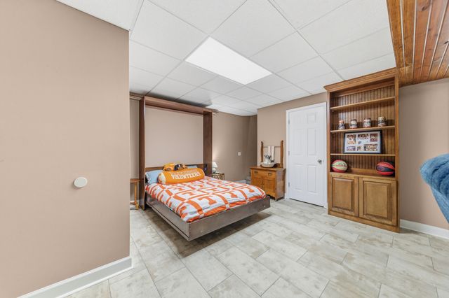 2862 Hillcrest Dr, Centerville, TN 37033