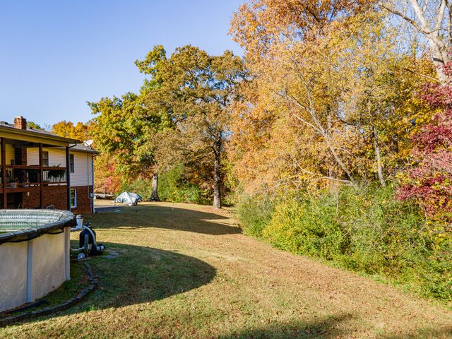 2862 Hillcrest Dr, Centerville, TN 37033