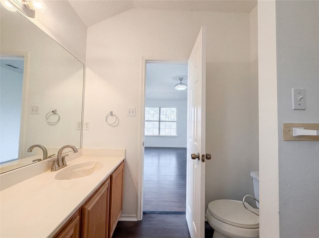 4515 Harpers Ferry Drive, Grand Prairie, TX 75052