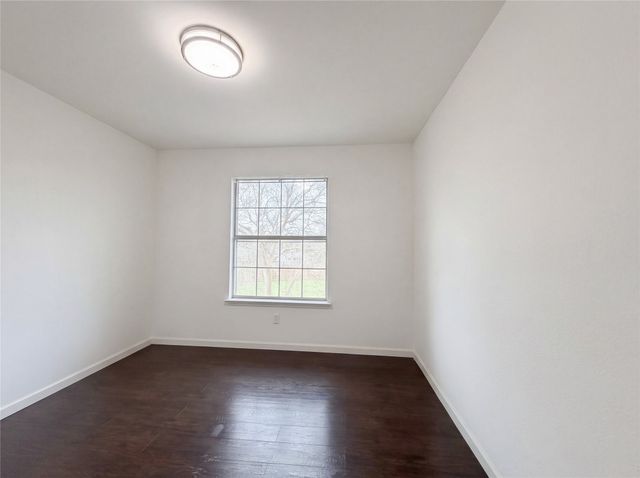 4515 Harpers Ferry Drive, Grand Prairie, TX 75052