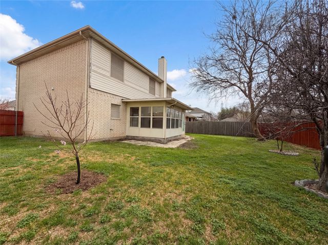 4515 Harpers Ferry Drive, Grand Prairie, TX 75052