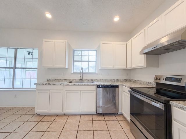 4515 Harpers Ferry Drive, Grand Prairie, TX 75052