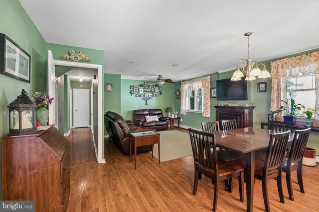 918 GRIFFITH ST, Philadelphia, PA 19111