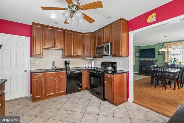 918 GRIFFITH ST, Philadelphia, PA 19111