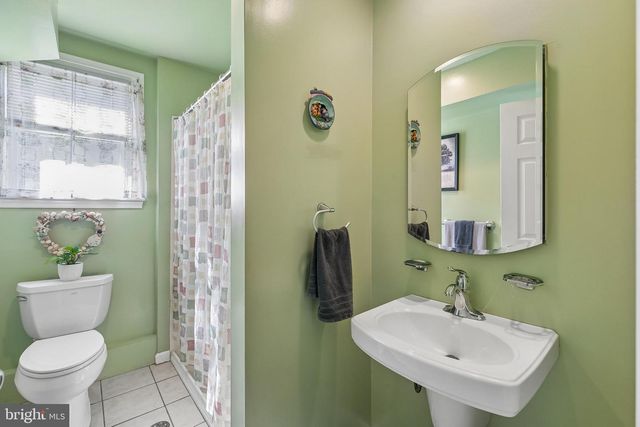 918 GRIFFITH ST, Philadelphia, PA 19111