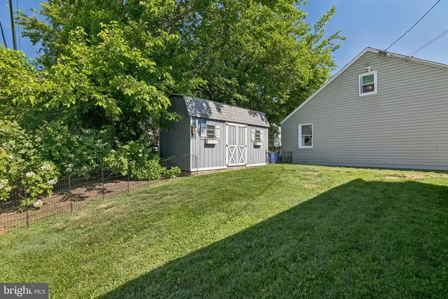 918 GRIFFITH ST, Philadelphia, PA 19111