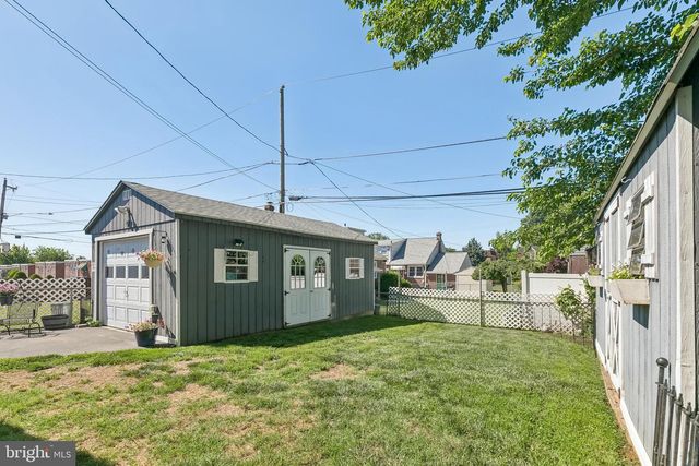 918 GRIFFITH ST, Philadelphia, PA 19111