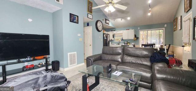 211 Brooks Lane, Winder, GA 30680